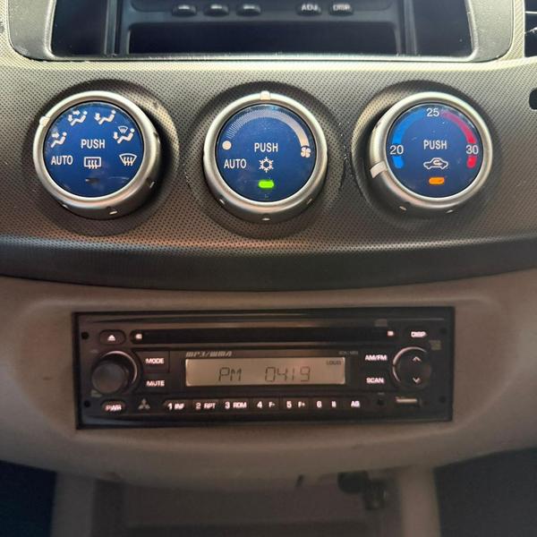 Mitsubishi L200 Triton Hpe 3.2 Cd Tb Intdiesel Automático - foto 15