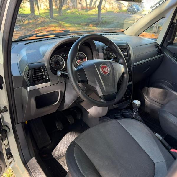 Fiat Idea Attractive 1.4 - foto 9