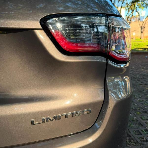 Jeep Compass Limited 2.0 4X4 Diesel 16V Aut. - foto 11