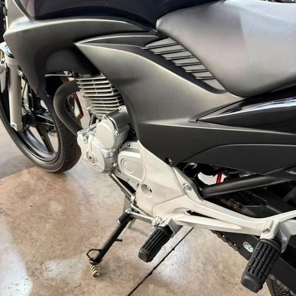 Honda Cb 300r - foto 6
