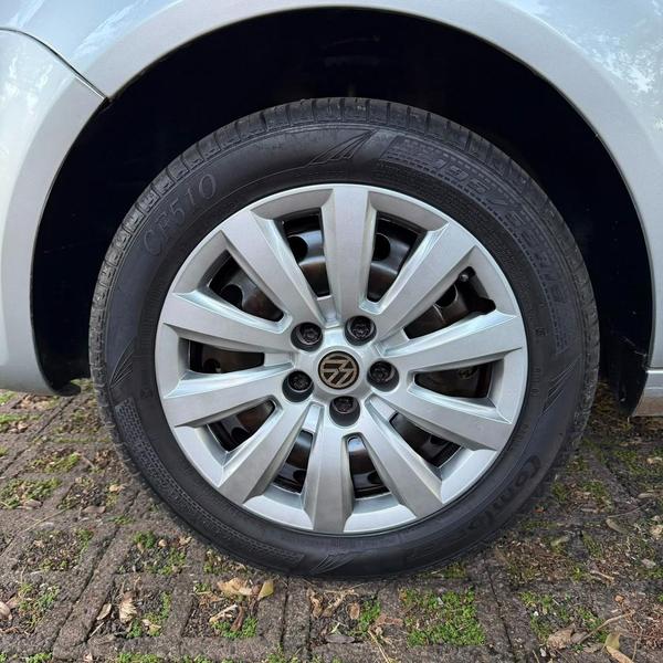 Volkswagen Fox 1.0 Mi Total Flex 8V 5P - foto 14