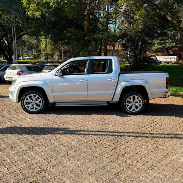 Volkswagen Amarok Highline Cd 3.0 4X4 Tb Dies Automático - foto 8