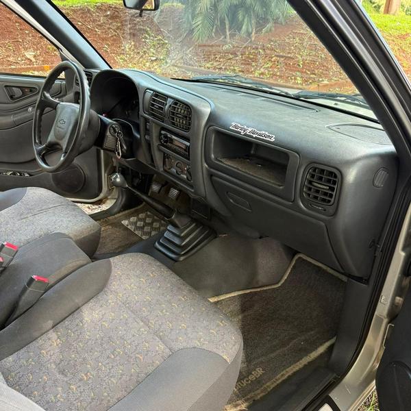 Chevrolet S10 2.4 S - foto 14