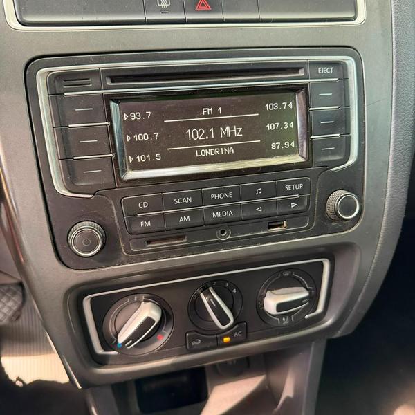 Volkswagen Fox Xtreme 1.6 - foto 15