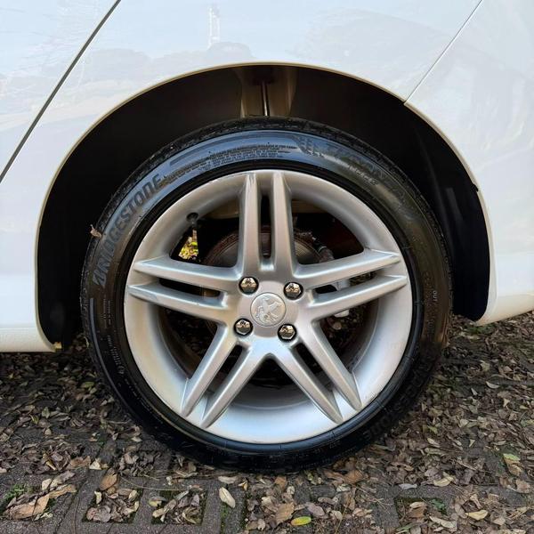 Peugeot 308 Feline 2.0 Flex 16V 5P Automático - foto 18