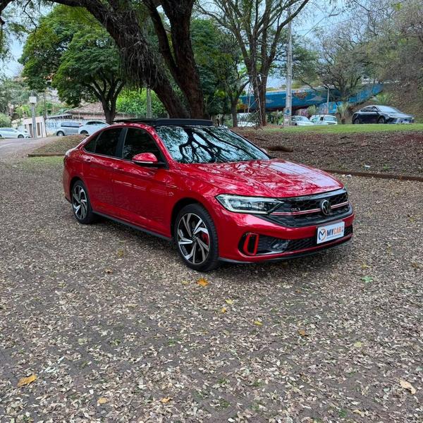 Volkswagen Jetta 2024 à venda