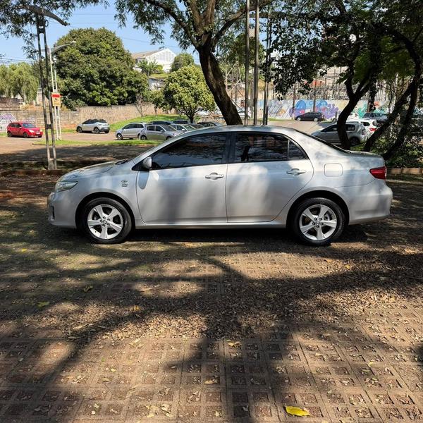 Toyota Corolla GLi 1.8 Flex 16V Automático - foto 8