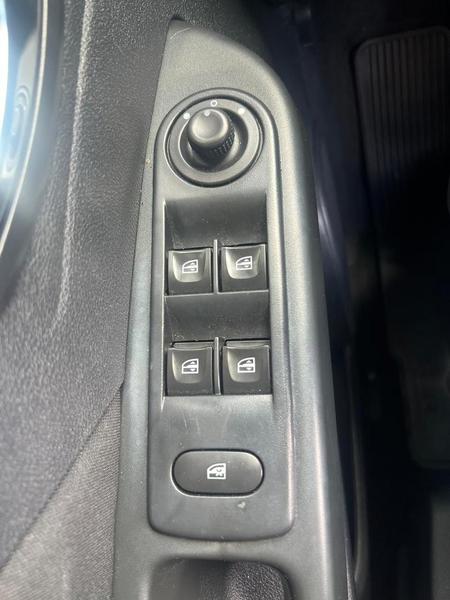 Renault Captur Life 1.6 16V Flex 5P Automático - foto 13