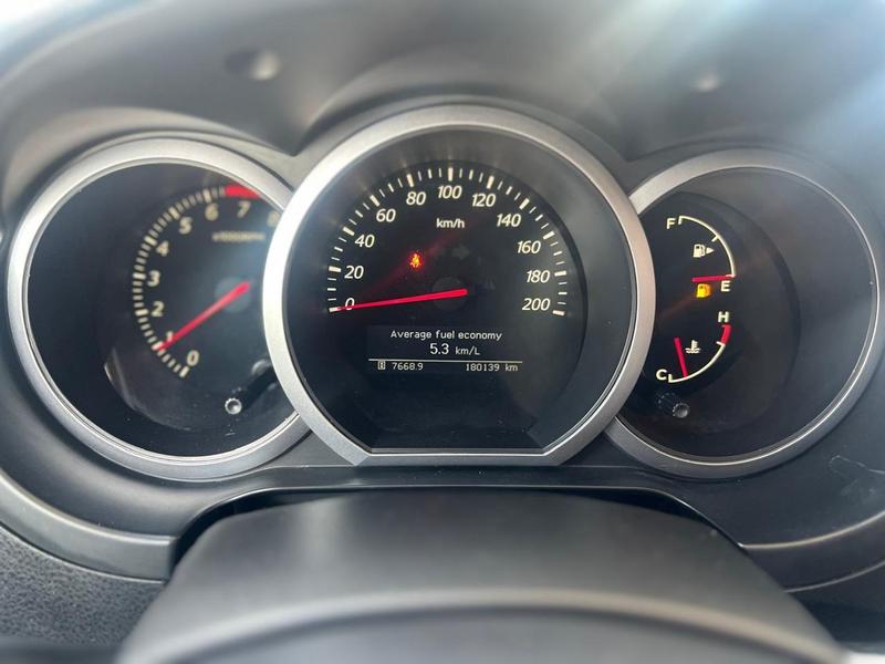 Suzuki Vitara 2.0 - foto 10