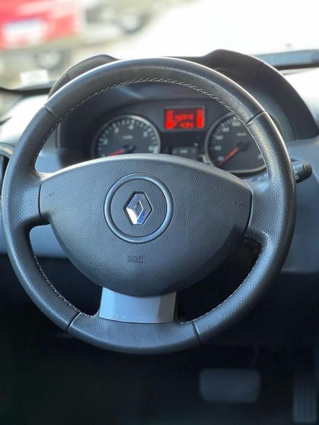 Renault Duster 2.0 D 4X2 - foto 10