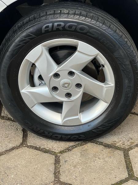 Renault Duster 2.0 D 4X2 - foto 18