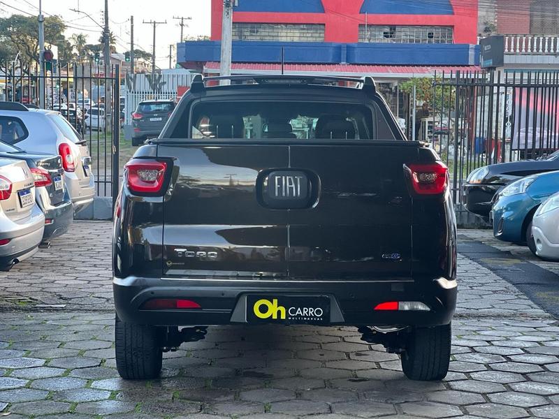 Fiat Toro 1.8 16V Evo Flex Freedom 4X2 - foto 4