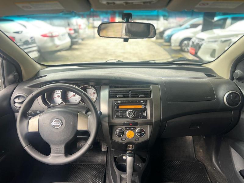 Nissan Livina Grand Sl 1.8 16V Automático - foto 5