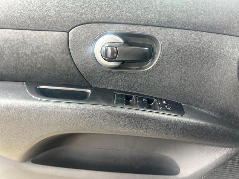 Nissan Livina Grand Sl 1.8 16V Automático - foto 10