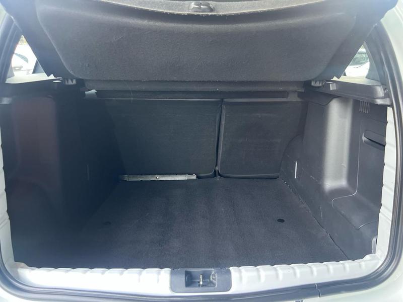Renault Duster 2.0 D 4x2a - foto 15
