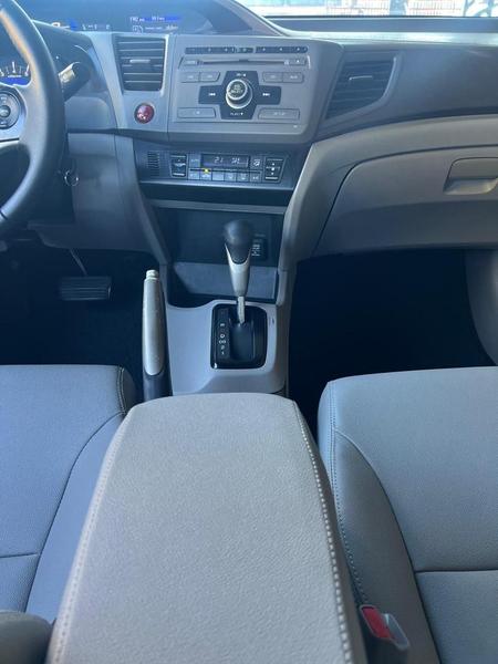 Honda Civic 1.8 Lxs 16V Flex 4P Automático - foto 10