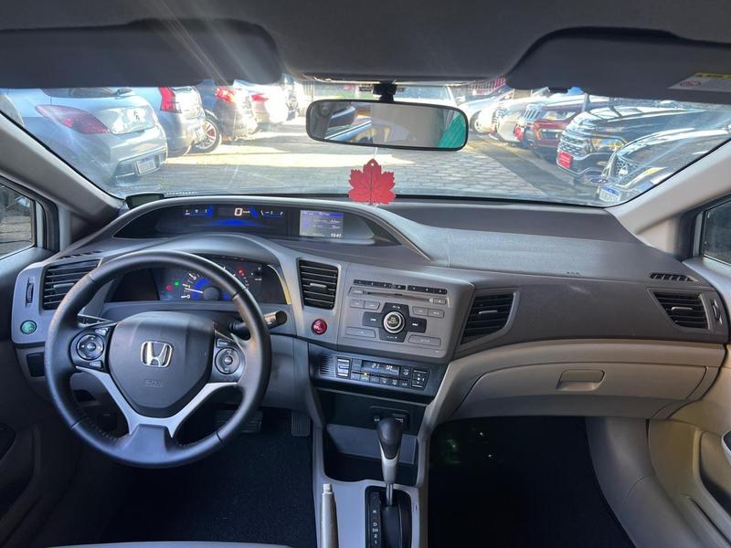Honda Civic 1.8 Lxs 16V Flex 4P Automático - foto 5