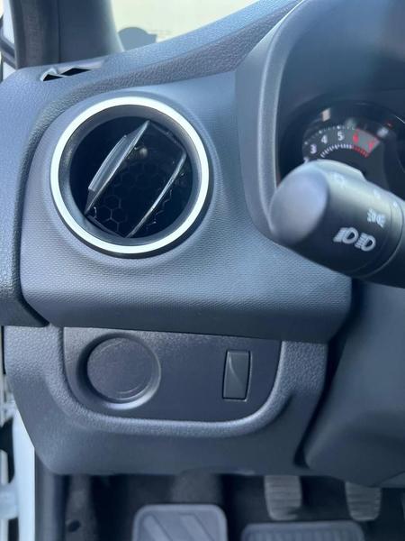 Renault Logan Zen Flex 1.0 12V 4P Mec. - foto 11