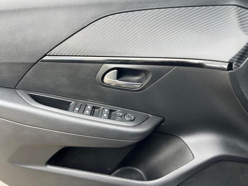Peugeot 208 Active At - foto 11