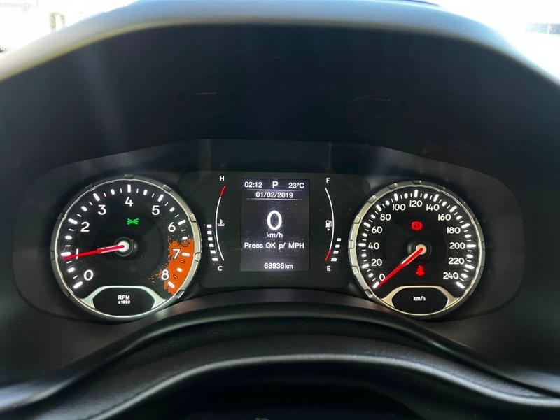 Jeep Renegade Longitude 1.8 4X2 Flex 16V Aut. - foto 6