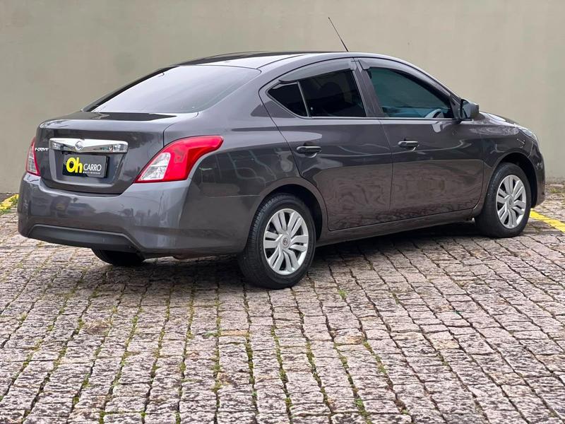 Nissan Versa V Drive 1.6 Mt - foto 5