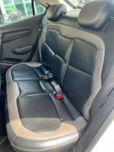Chevrolet Onix 1.0 LT - foto 14