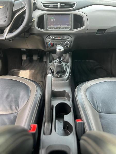 Chevrolet Onix 1.0 LT - foto 9