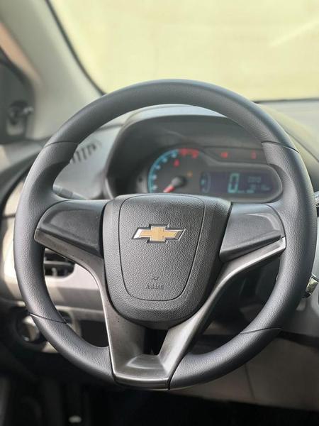 Chevrolet Onix 1.0 LT - foto 7