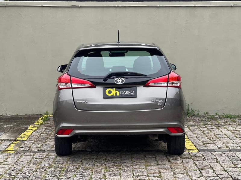 Toyota Yaris Hatch Xl 1.3 Automático - foto 4