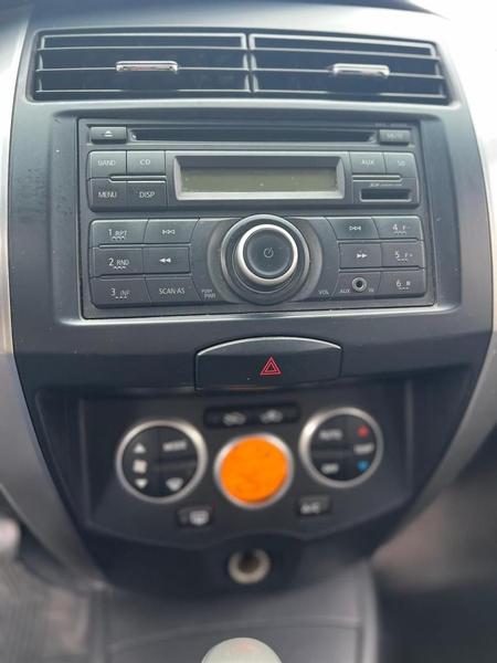 Nissan Livina Grand Sl 1.8 16V Flex Fuel Aut. - foto 7