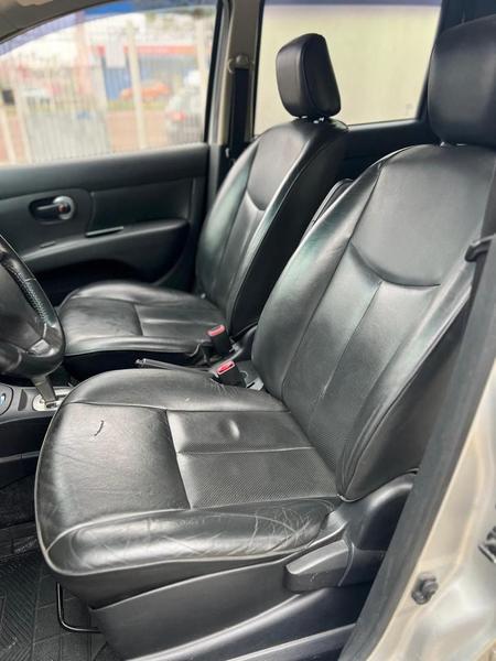 Nissan Livina Grand Sl 1.8 16V Flex Fuel Aut. - foto 11
