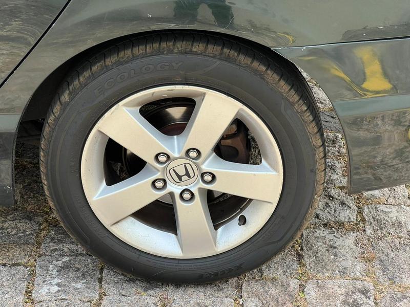Honda Civic 1.8 Lxs 16V Flex 4P Manual - foto 15