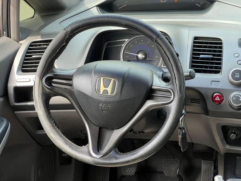 Honda Civic 1.8 Lxs 16V Flex 4P Manual - foto 7
