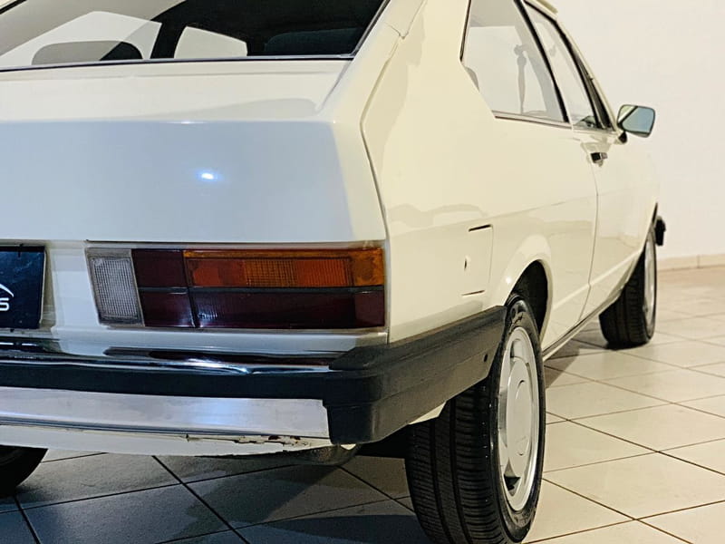 Volkswagen Passat - foto 13