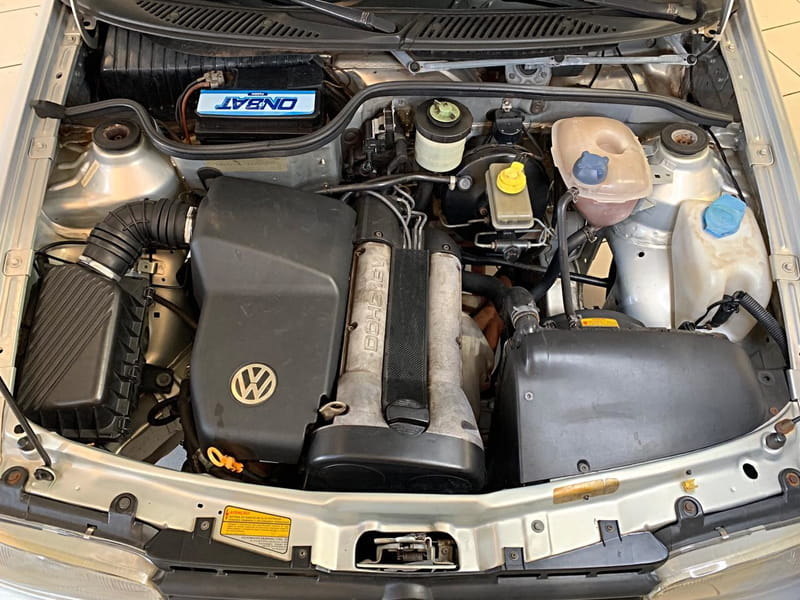 Volkswagen Gol 1.0 Mi 16V Plus 4P - foto 17