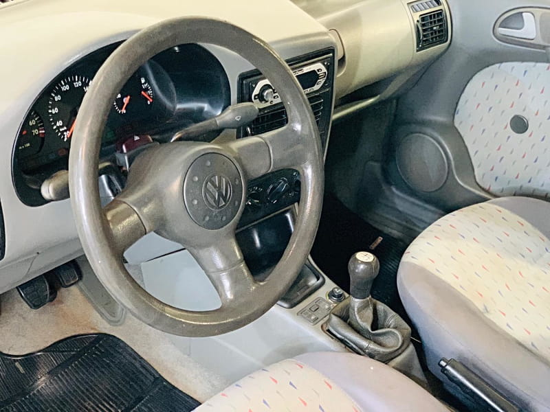 Volkswagen Gol 1.0 Mi 16V Plus 4P - foto 6