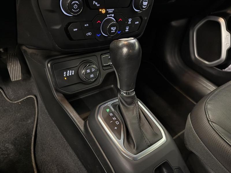 Jeep Renegade Longitude 2.0 4X4 Tb Diesel Automático - foto 16