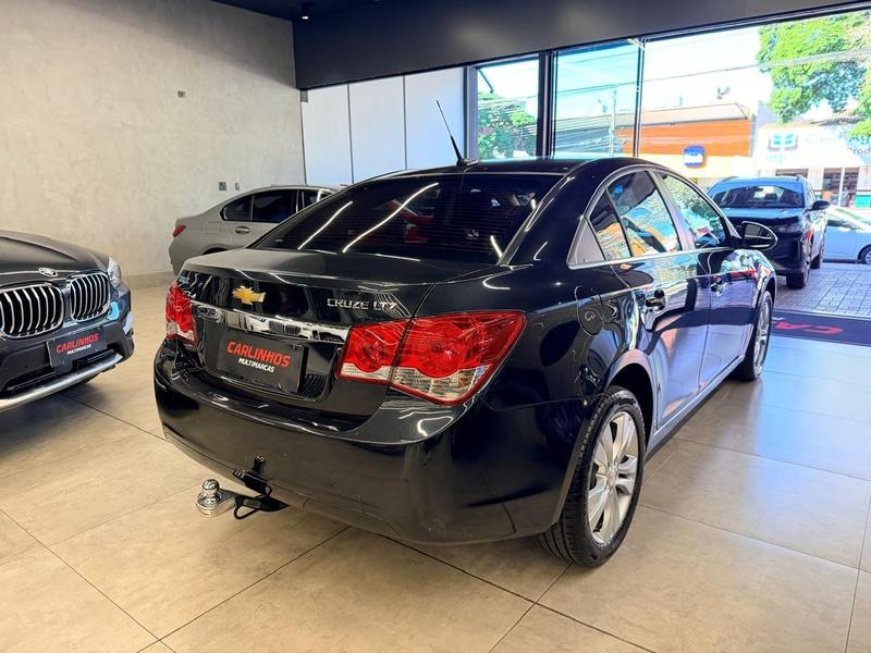 Chevrolet Cruze Sedan LTZ 1.8 16V Automático - foto 4