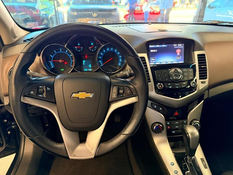 Chevrolet Cruze Sedan LTZ 1.8 16V Automático - foto 13