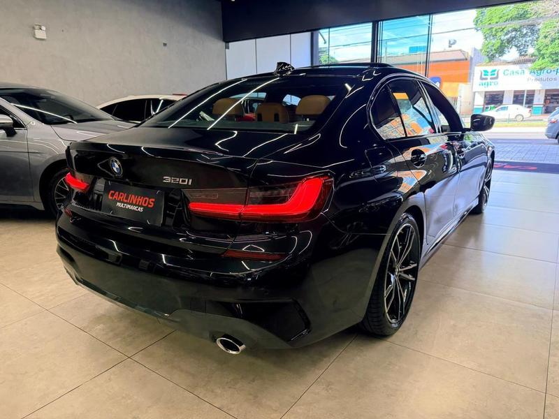 BMW 320i 2.0 16V Turbo M Sport - foto 4