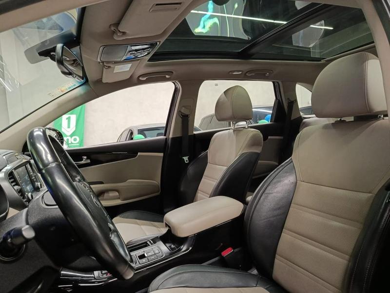 Kia Sorento 3.5 V6 24V 4X4 Automático 7 Lugares - foto 17
