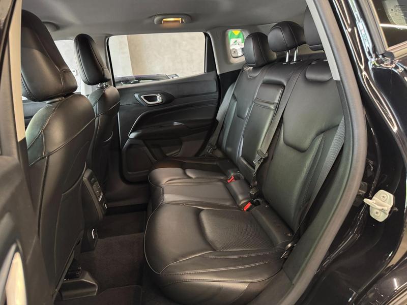 Jeep Compass Long T270 13 Tb 4X2 Flex Automático - foto 19