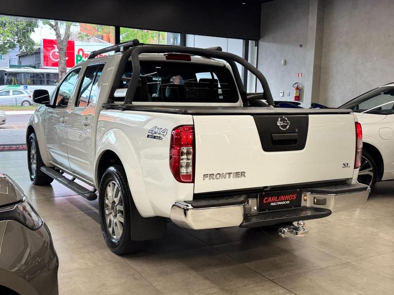 Nissan Frontier Sv At.cd 4X4 2.5 Tb Diesel Mec. - foto 4