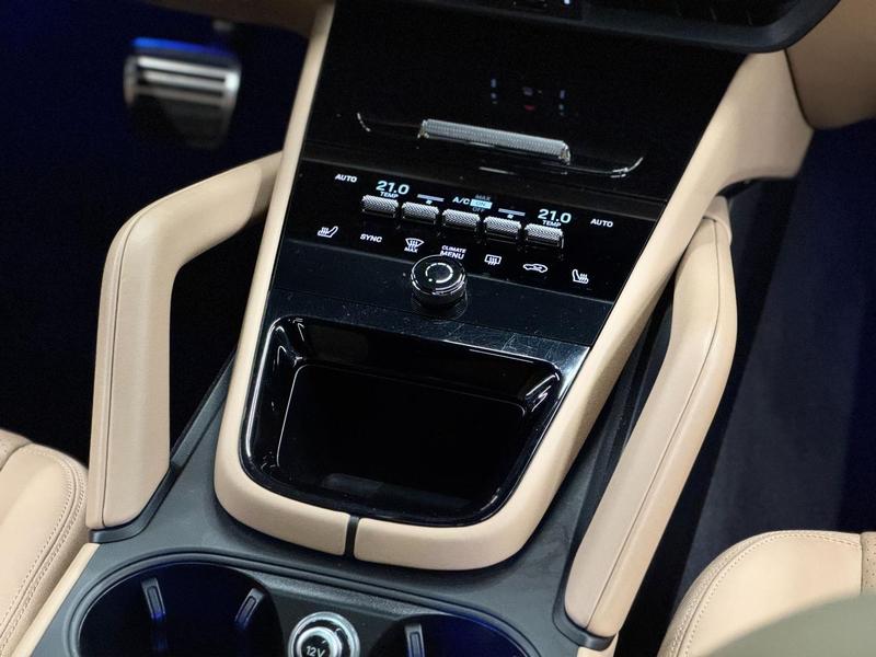 Porsche Cayenne Turbo GT 4.0 V8 - foto 17