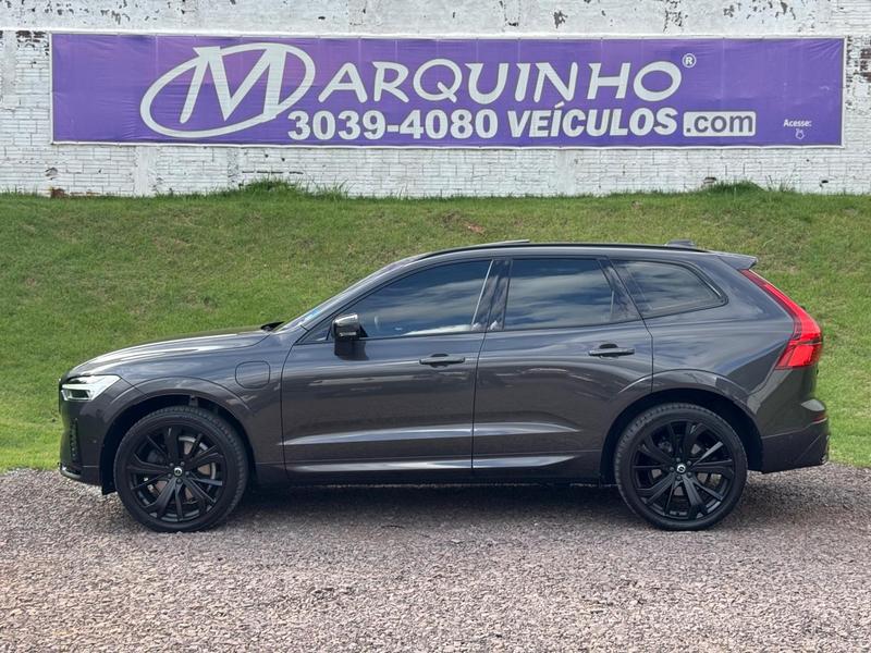 Volvo XC60 T8 R Design - foto 17