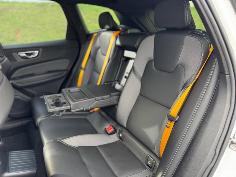 Volvo XC60 T8 Polestar - foto 17