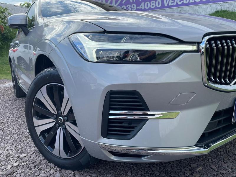 Volvo XC60 T8 Plus - foto 2