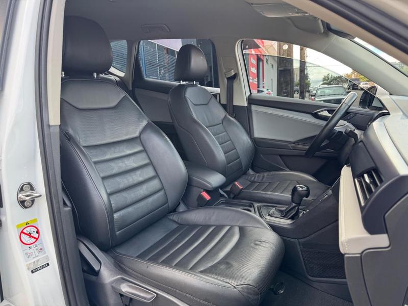 Volkswagen Taos Cl TSI Ae - foto 6