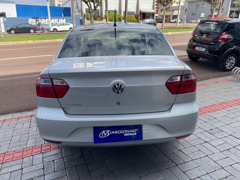 Volkswagen Voyage MPI - foto 15