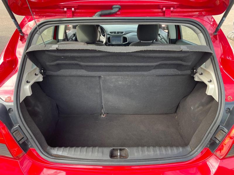 Chevrolet Onix Hatch Ls 1.0 8V Flexpower 5P Mec. - foto 8